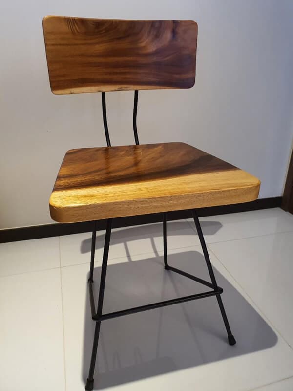 Kursi Trembesi Kaki Besi