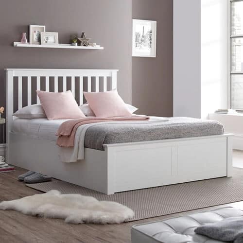 Tempat Tidur Minimalis Warna Putih