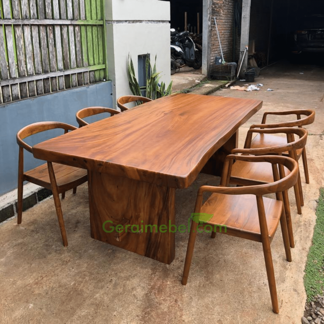 Set Meja Makan Trembesi Utuh Tebal 6 Kursi Jati