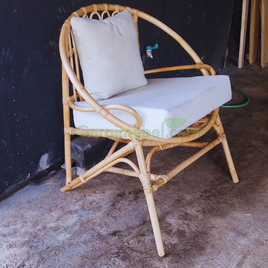 kursi rotan santi minimalis