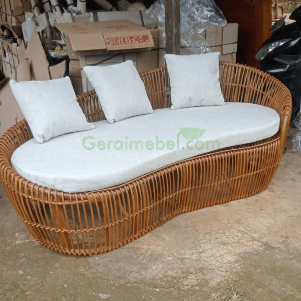 sofa rotan alami