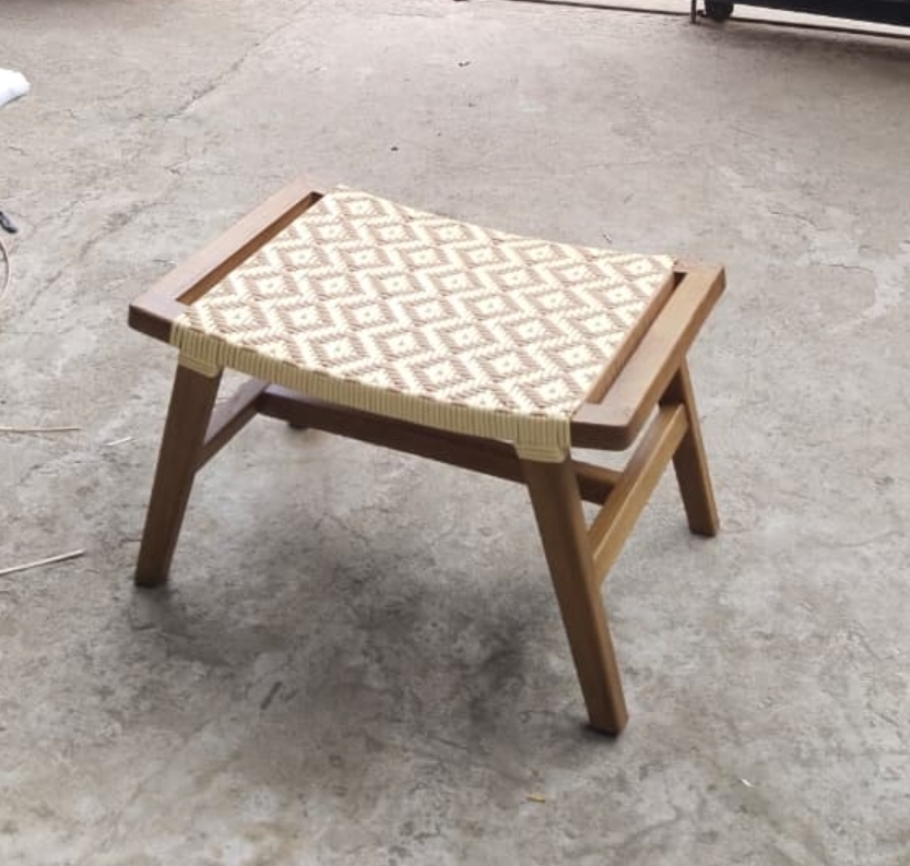 Kursi Dingklik Minimalis Jati